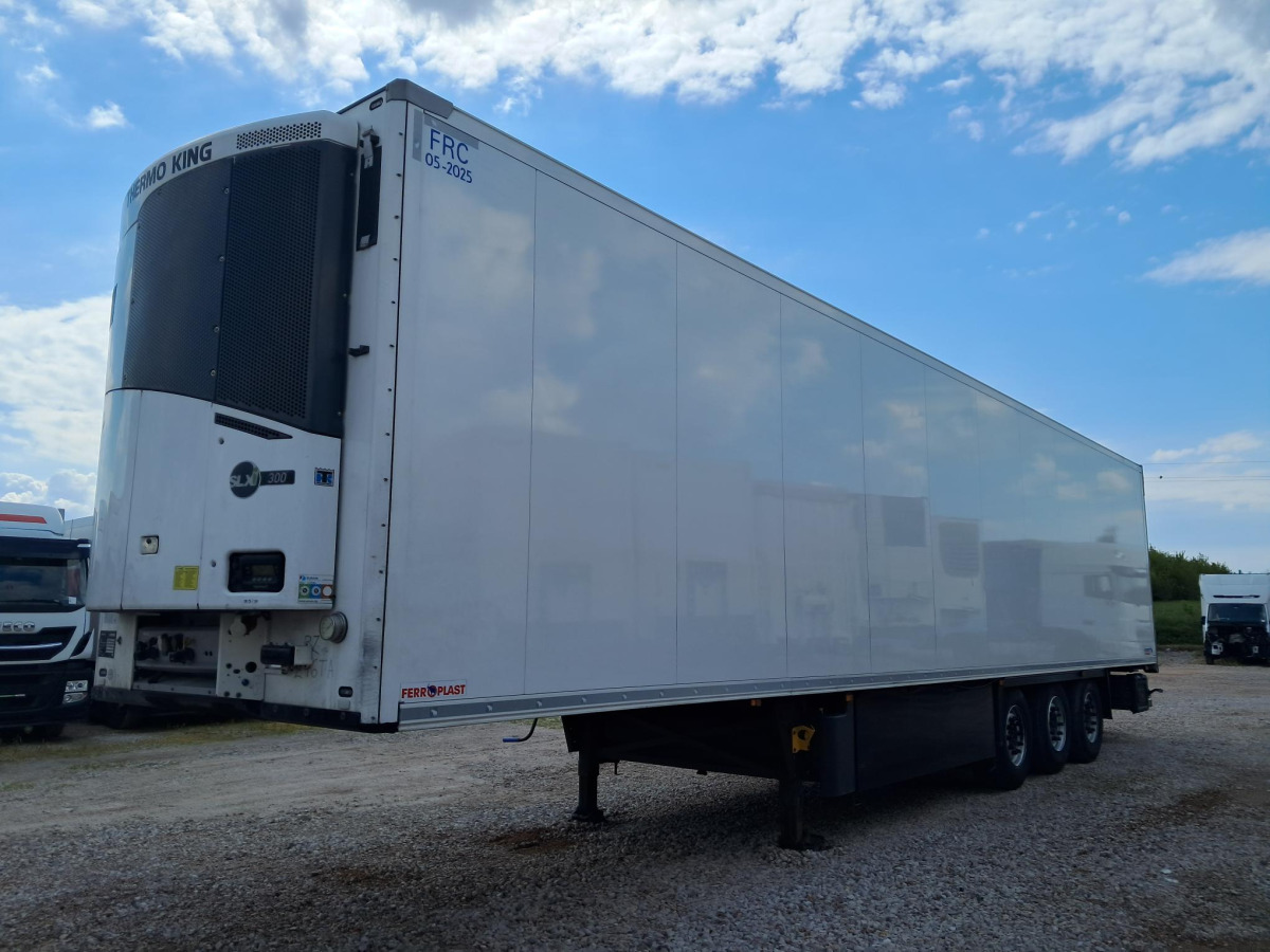 SCHMITZ CARGOBULL SCB*S3B CHŁODNIA - Prikolica hladnjače: slika 2 SCHMITZ CARGOBULL SCB*S3B CHŁODNIA - Prikolica hladnjače: slika 2