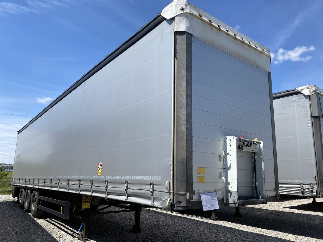 SCHMITZ CARGOBULL SCB S3T FIRANA - Prikolica sa ceradom: slika 1 SCHMITZ CARGOBULL SCB S3T FIRANA - Prikolica sa ceradom: slika 1