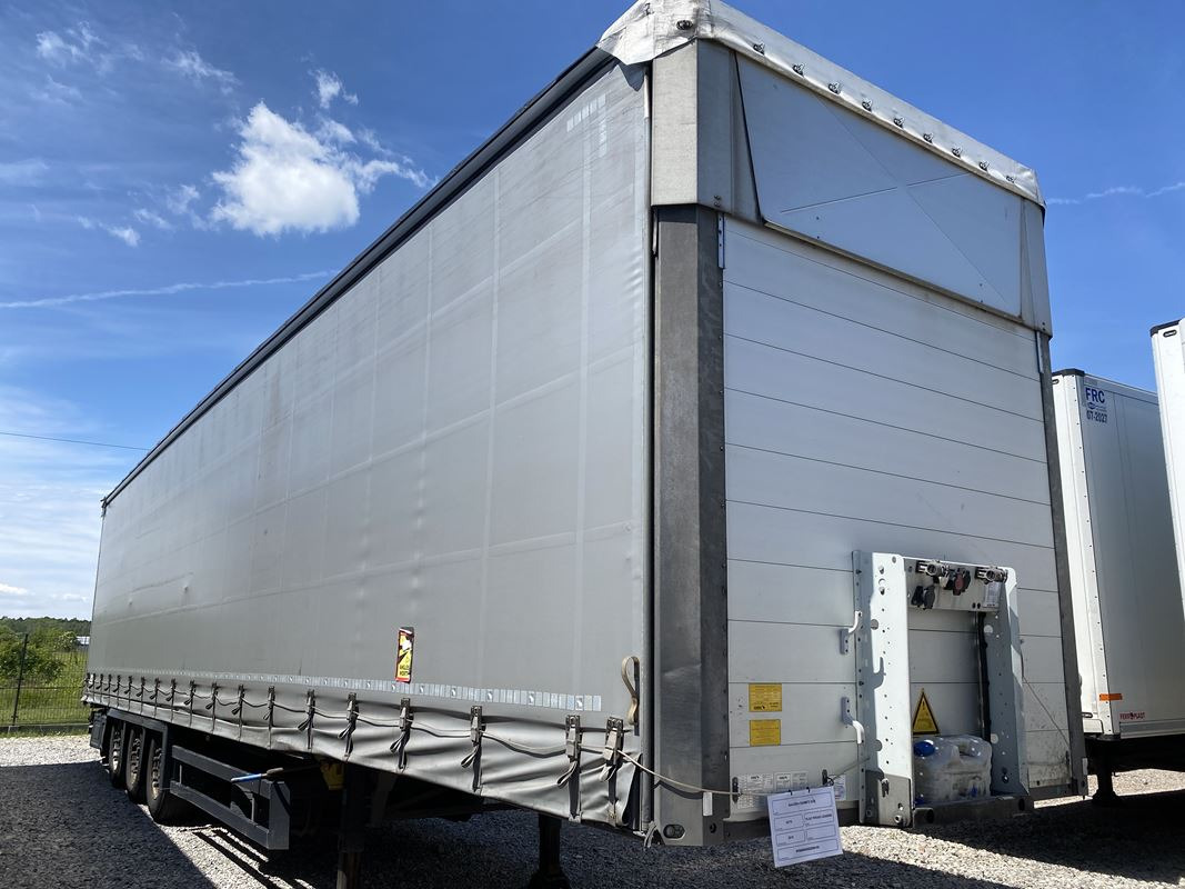 SCHMITZ CARGOBULL SCB S3T FIRANA - Prikolica sa ceradom: slika 1 SCHMITZ CARGOBULL SCB S3T FIRANA - Prikolica sa ceradom: slika 1