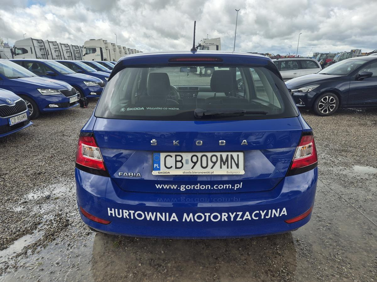 SKODA FABIA HATCHBACK - Hečbek: slika 5 SKODA FABIA HATCHBACK - Hečbek: slika 5