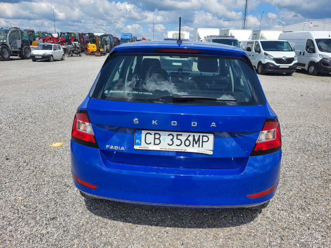 SKODA FABIA HATCHBACK - Hečbek: slika 5 SKODA FABIA HATCHBACK - Hečbek: slika 5