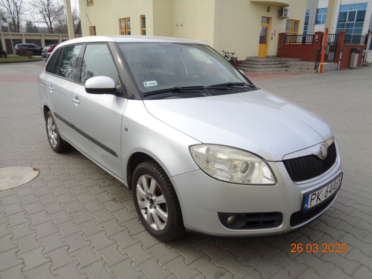 SKODA FABIA KOMBI - Automobil: slika 1 SKODA FABIA KOMBI - Automobil: slika 1