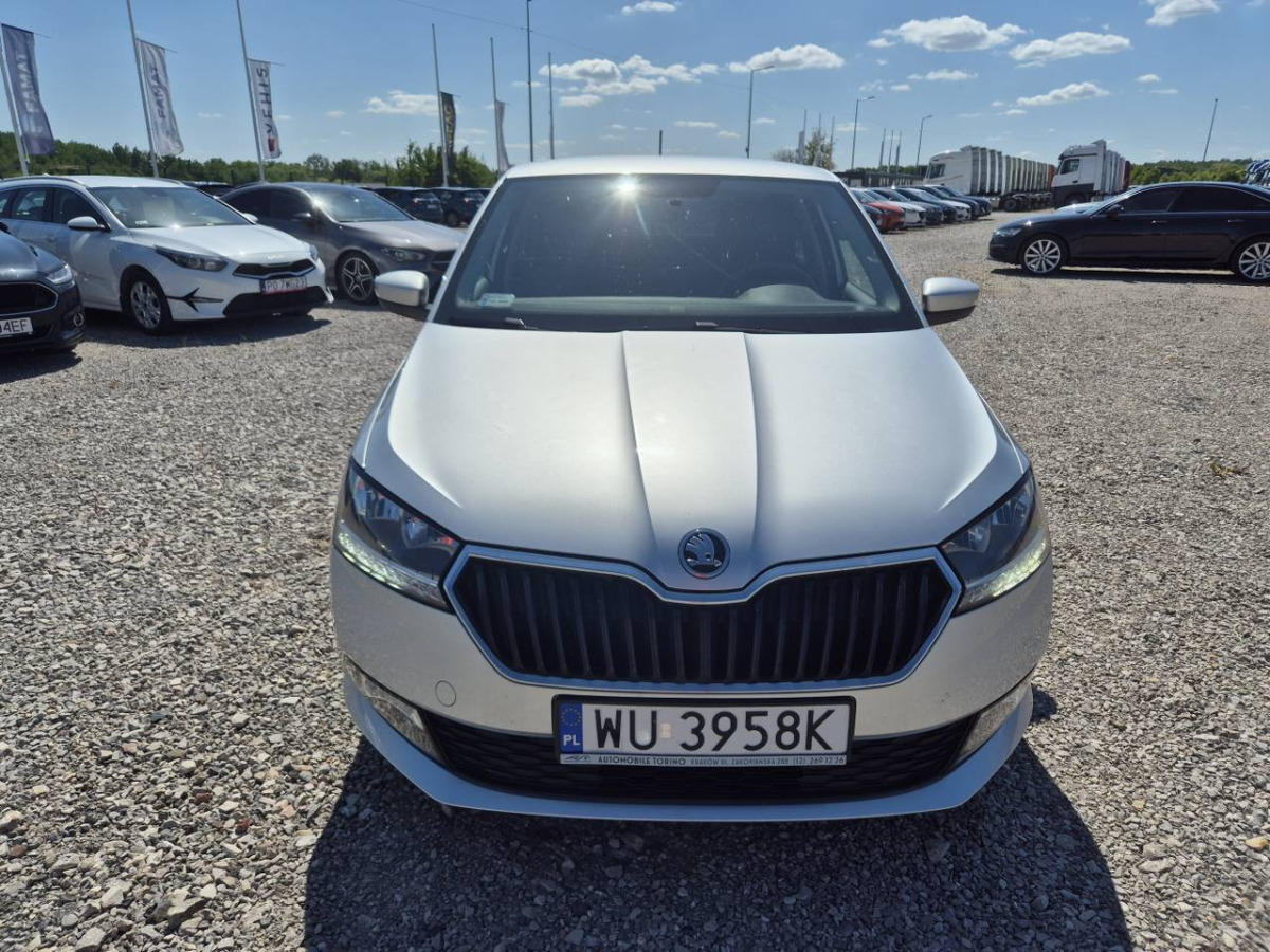 SKODA FABIA VAN+ HATCHBACK HOMOLOGACJA JAKO SAMOCHÓD CIĘŻAROWY - Hečbek: slika 2 SKODA FABIA VAN+ HATCHBACK HOMOLOGACJA JAKO SAMOCHÓD CIĘŻAROWY - Hečbek: slika 2