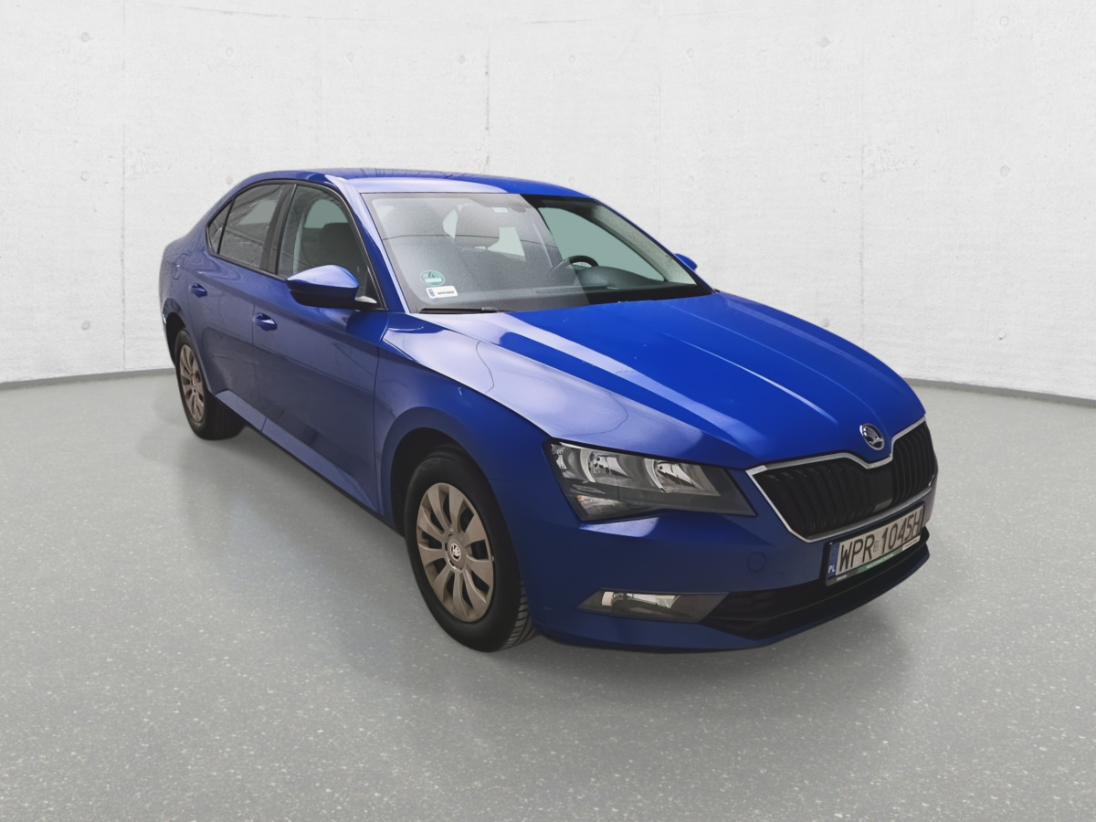 SKODA SUPERB LIFTBACK - Limuzina: slika 2 SKODA SUPERB LIFTBACK - Limuzina: slika 2
