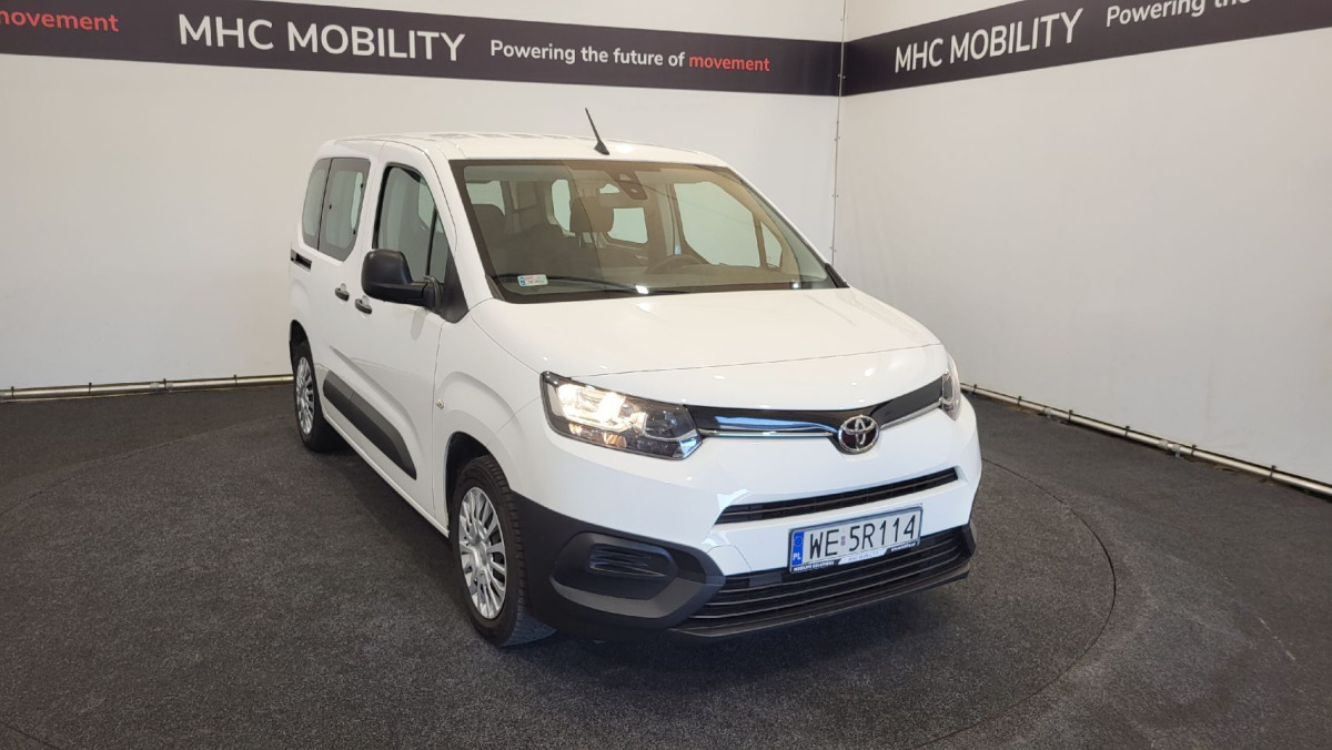 TOYOTA PROACE CITY VERSO MINIVAN - Automobil: slika 1 TOYOTA PROACE CITY VERSO MINIVAN - Automobil: slika 1