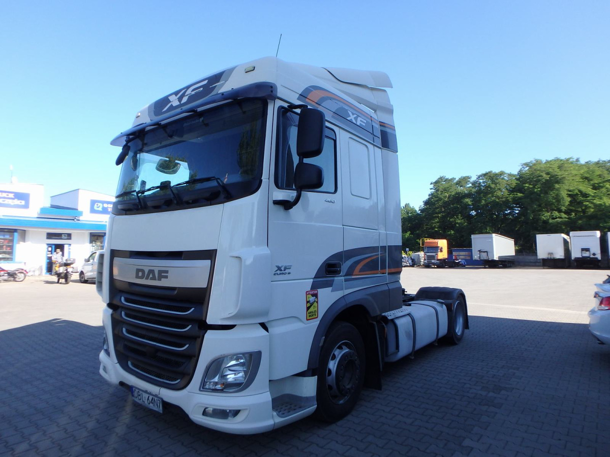 DAF XF 460 CIĄGNIK SIODŁOWY - Tegljač: slika 2 DAF XF 460 CIĄGNIK SIODŁOWY - Tegljač: slika 2