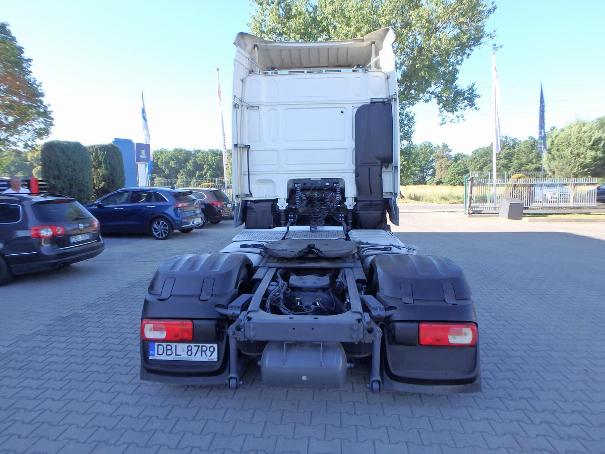DAF XF 460 CIĄGNIK SIODŁOWY - Tegljač: slika 4 DAF XF 460 CIĄGNIK SIODŁOWY - Tegljač: slika 4