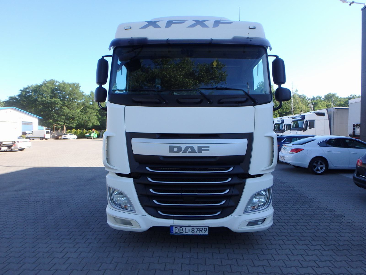 DAF XF 460 CIĄGNIK SIODŁOWY - Tegljač: slika 3 DAF XF 460 CIĄGNIK SIODŁOWY - Tegljač: slika 3