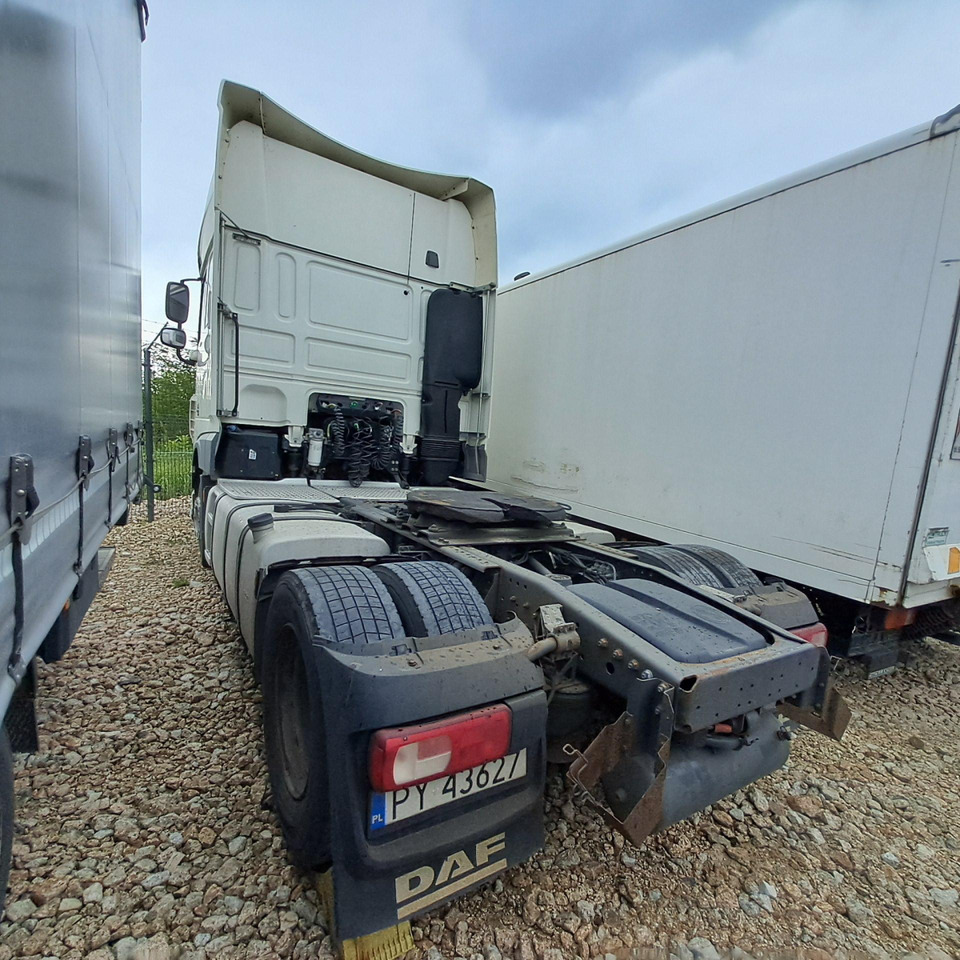 DAF XF 460 FT CIĄGNIK SIODŁOWY - Tegljač: slika 4 DAF XF 460 FT CIĄGNIK SIODŁOWY - Tegljač: slika 4