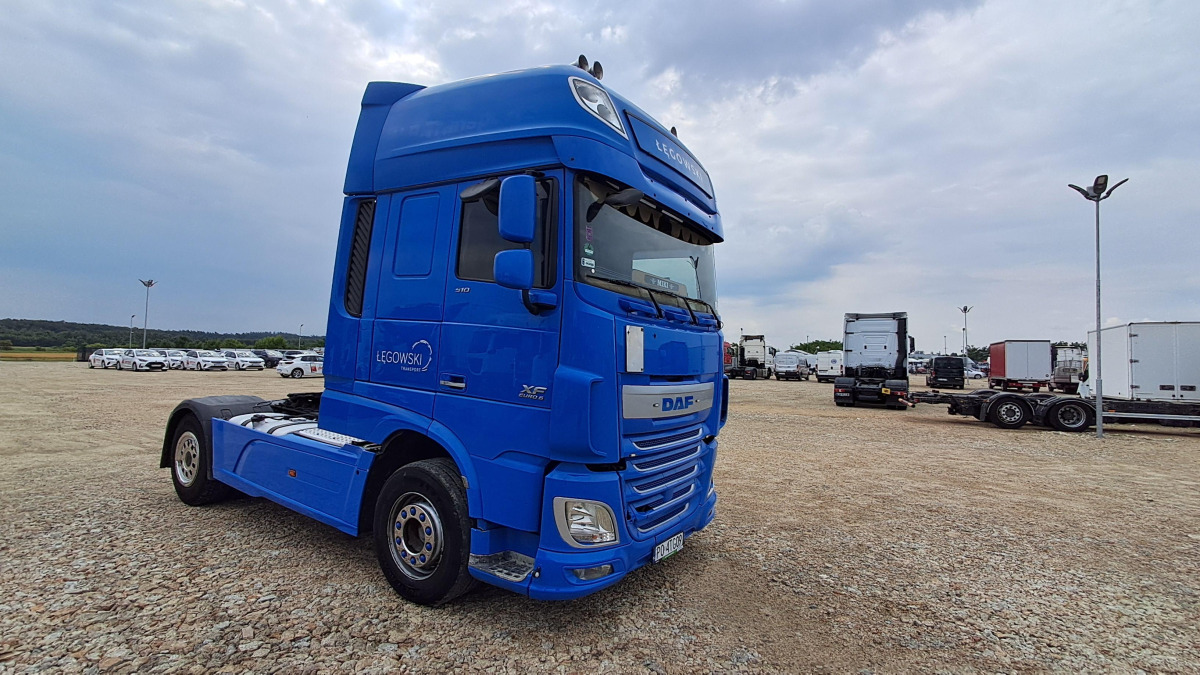 DAF XF 510 FT CIĄGNIK SIODŁOWY - Tegljač: slika 1 DAF XF 510 FT CIĄGNIK SIODŁOWY - Tegljač: slika 1
