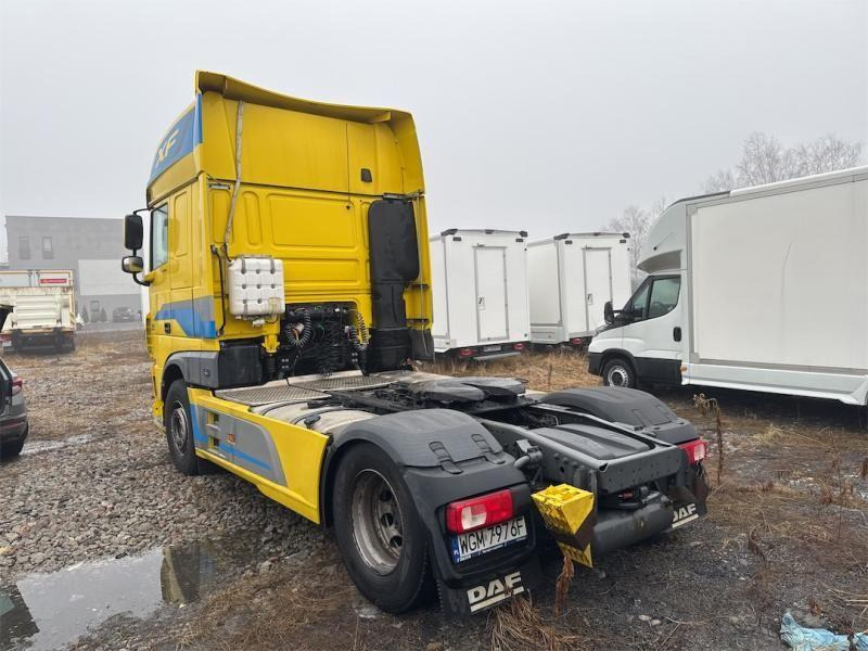 DAF XF CIĄGNIK SIODŁOWY - Tegljač: slika 4 DAF XF CIĄGNIK SIODŁOWY - Tegljač: slika 4