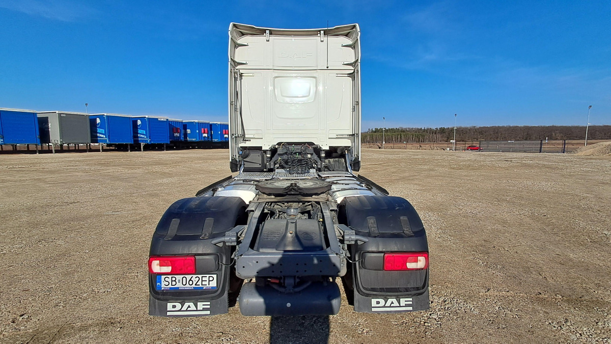 DAF XG 480 FT CIĄGNIK SIODŁOWY - Tegljač: slika 4 DAF XG 480 FT CIĄGNIK SIODŁOWY - Tegljač: slika 4