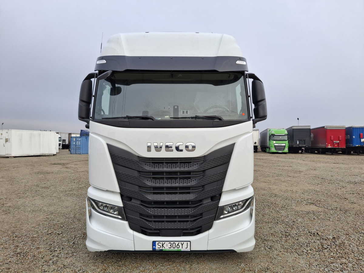 IVECO AS440ST/FP LT CIĄGNIK SIODŁOWY - Tegljač: slika 3 IVECO AS440ST/FP LT CIĄGNIK SIODŁOWY - Tegljač: slika 3