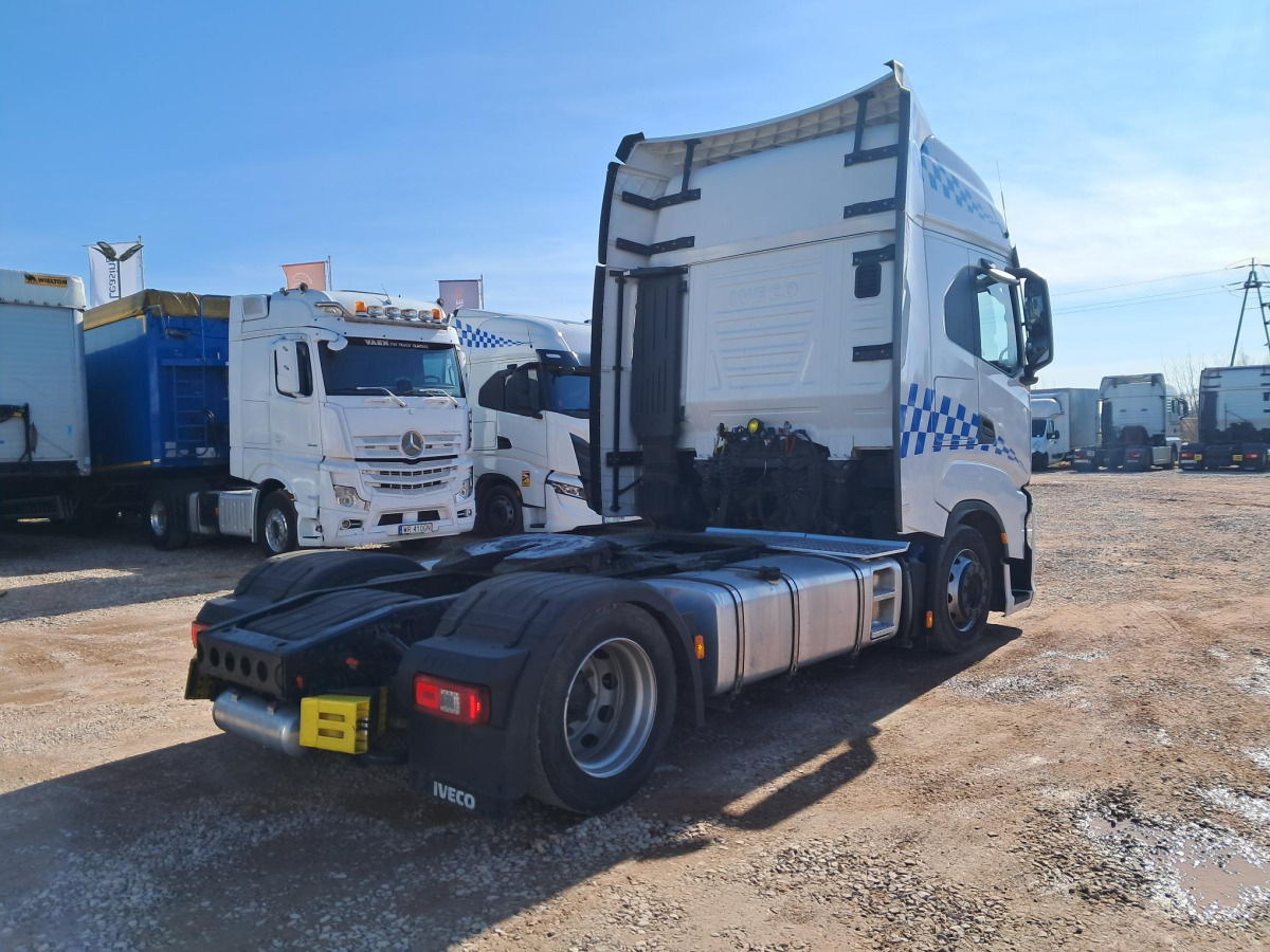 IVECO AS440ST/FP LT CIĄGNIK SIODŁOWY - Tegljač: slika 5 IVECO AS440ST/FP LT CIĄGNIK SIODŁOWY - Tegljač: slika 5