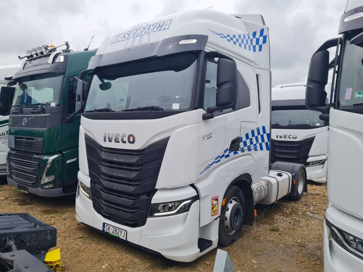 IVECO AS440ST/FP LT CIĄGNIK SIODŁOWY - Tegljač: slika 2 IVECO AS440ST/FP LT CIĄGNIK SIODŁOWY - Tegljač: slika 2