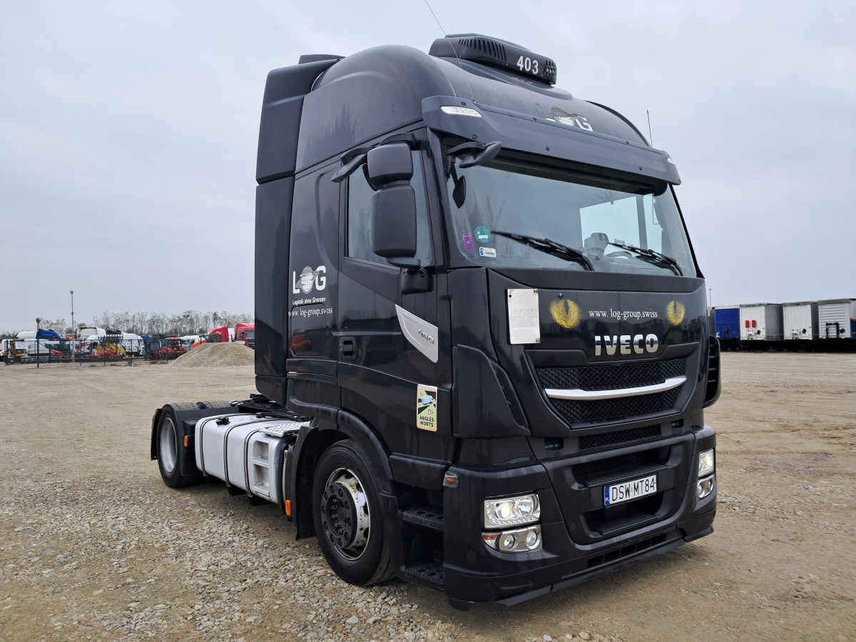 IVECO AS440T CIĄGNIK SIODŁOWY - Tegljač: slika 1 IVECO AS440T CIĄGNIK SIODŁOWY - Tegljač: slika 1