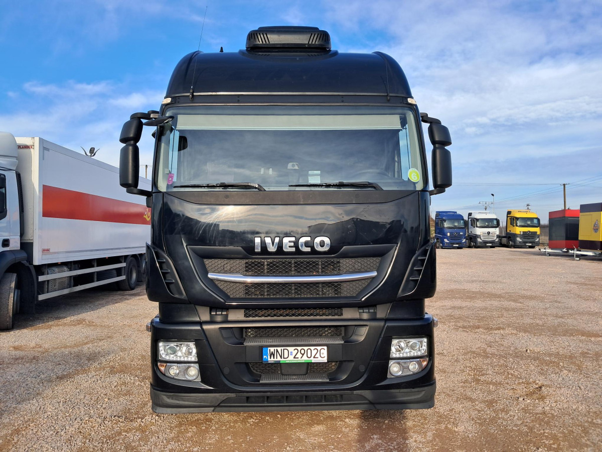 IVECO AS440T/ FP LT CIĄGNIK SIODŁOWY - Tegljač: slika 3 IVECO AS440T/ FP LT CIĄGNIK SIODŁOWY - Tegljač: slika 3