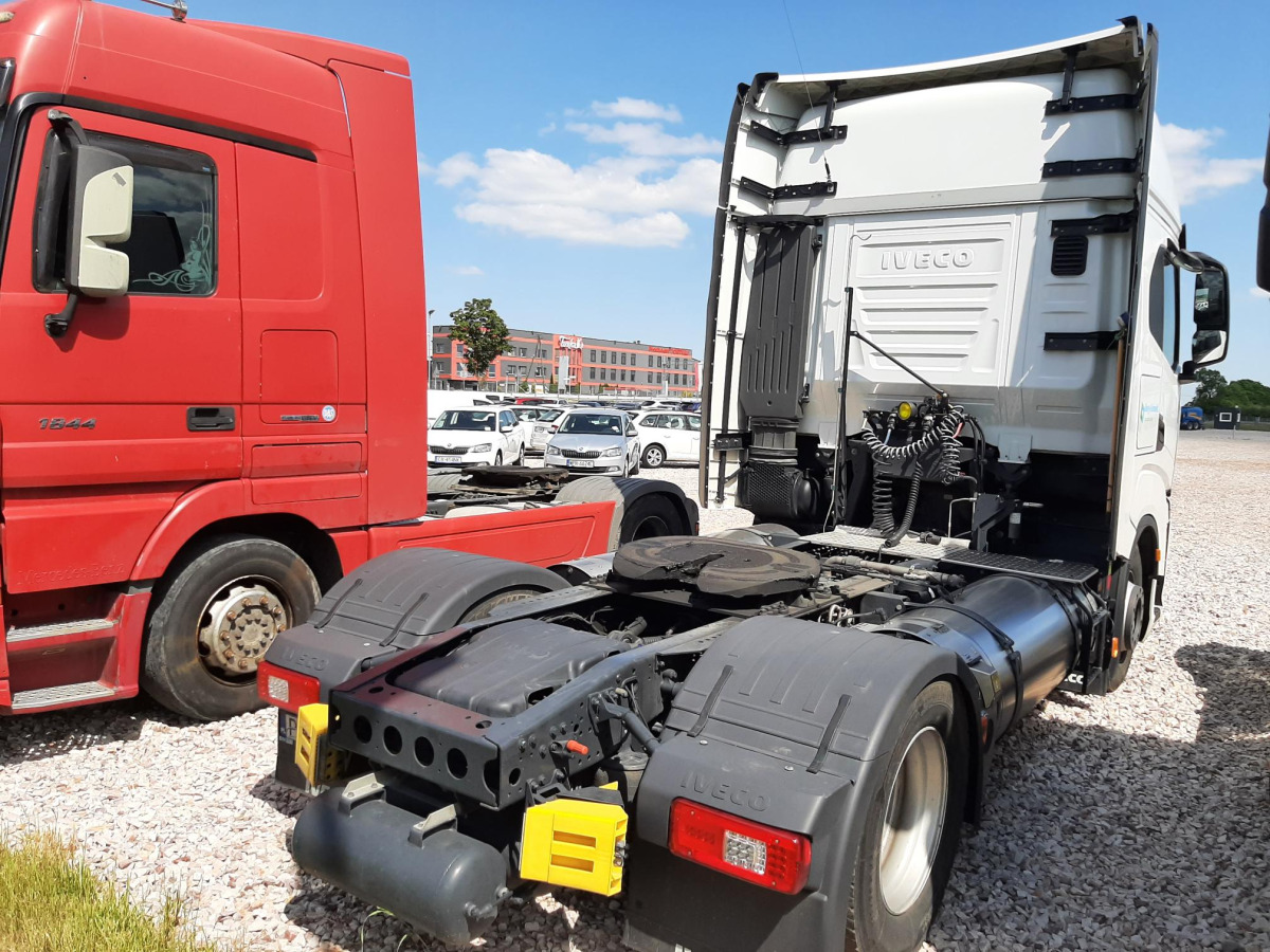 IVECO S-WAY CIĄGNIK SIODŁOWY - Tegljač: slika 3 IVECO S-WAY CIĄGNIK SIODŁOWY - Tegljač: slika 3