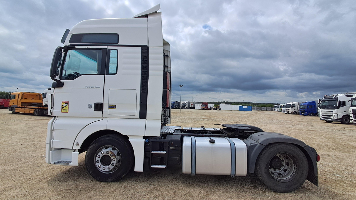 MAN TGX 18.500 4X2 BLS CIĄGNIK SIODŁOWY - Tegljač: slika 4 MAN TGX 18.500 4X2 BLS CIĄGNIK SIODŁOWY - Tegljač: slika 4