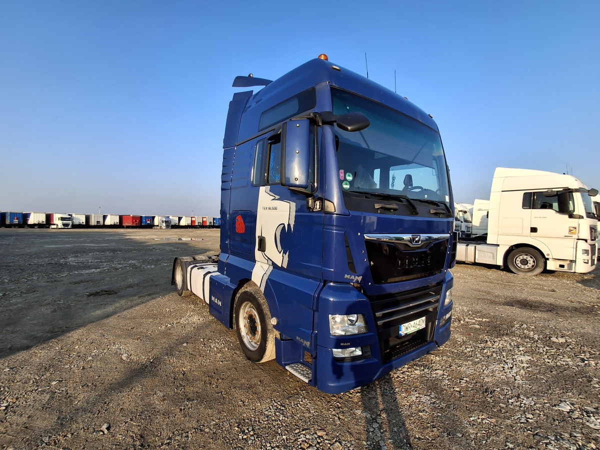 MAN TGX 18.500 CIĄGNIK SIODŁOWY - Tegljač: slika 1 MAN TGX 18.500 CIĄGNIK SIODŁOWY - Tegljač: slika 1
