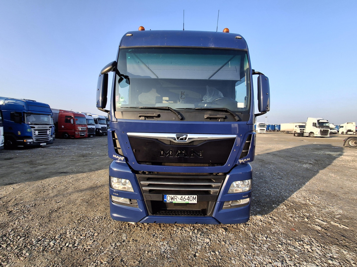 MAN TGX 18.500 CIĄGNIK SIODŁOWY - Tegljač: slika 3 MAN TGX 18.500 CIĄGNIK SIODŁOWY - Tegljač: slika 3