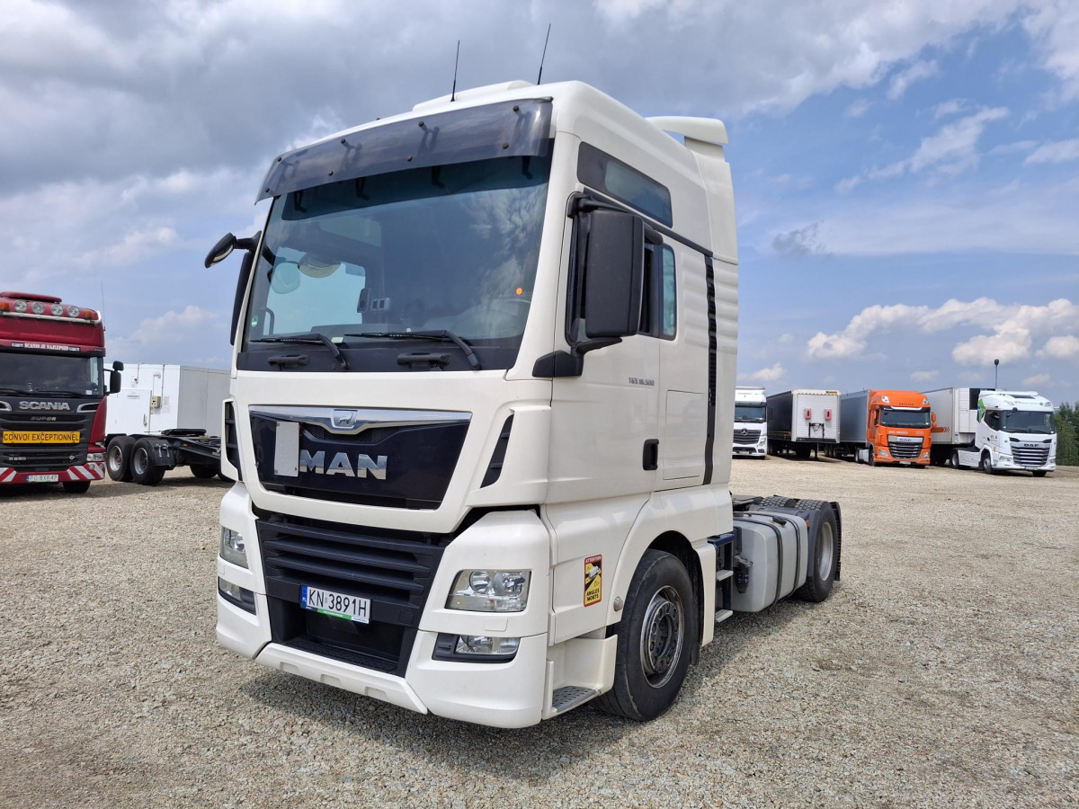 MAN TGX 18.500 CIĄGNIK SIODŁOWY - Tegljač: slika 2 MAN TGX 18.500 CIĄGNIK SIODŁOWY - Tegljač: slika 2