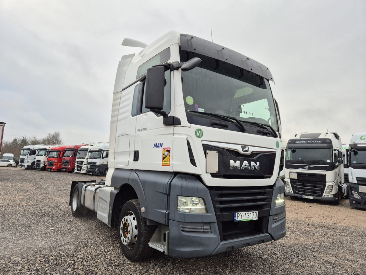 MAN TGX 18.500 CIĄGNIK SIODŁOWY - Tegljač: slika 2 MAN TGX 18.500 CIĄGNIK SIODŁOWY - Tegljač: slika 2