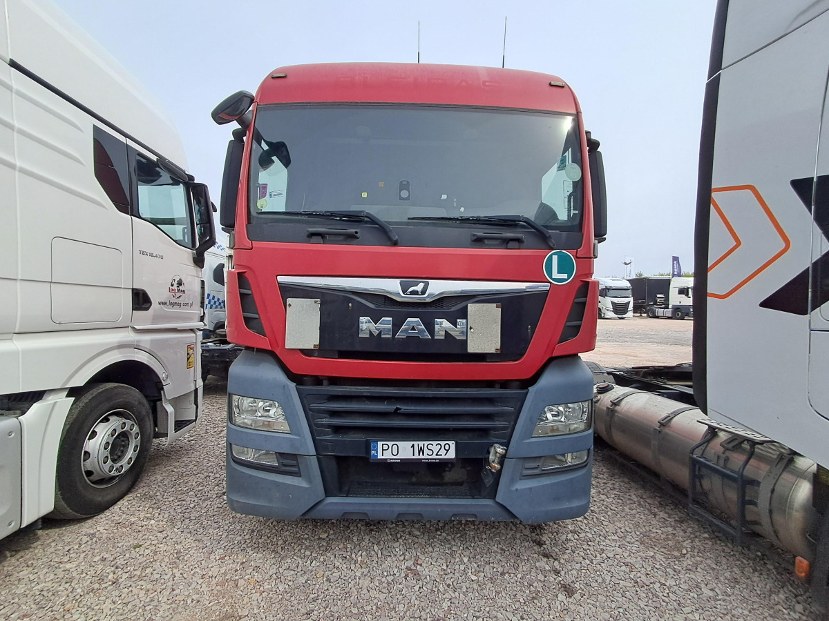 MAN TGX CIĄGNIK SIODŁOWY - Tegljač: slika 3 MAN TGX CIĄGNIK SIODŁOWY - Tegljač: slika 3