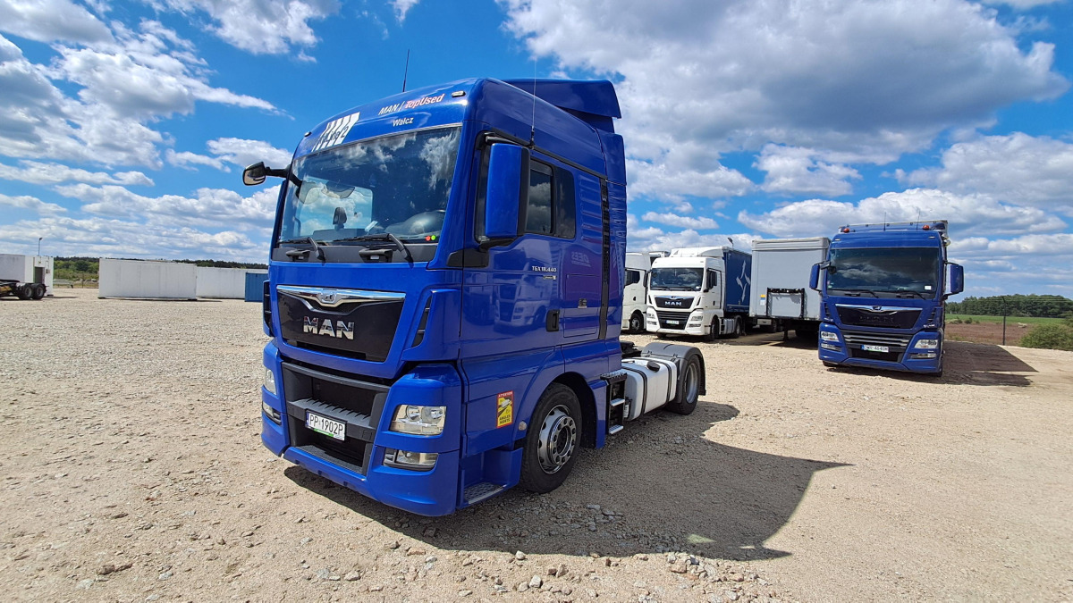 MAN TGX CIĄGNIK SIODŁOWY - Tegljač: slika 2 MAN TGX CIĄGNIK SIODŁOWY - Tegljač: slika 2