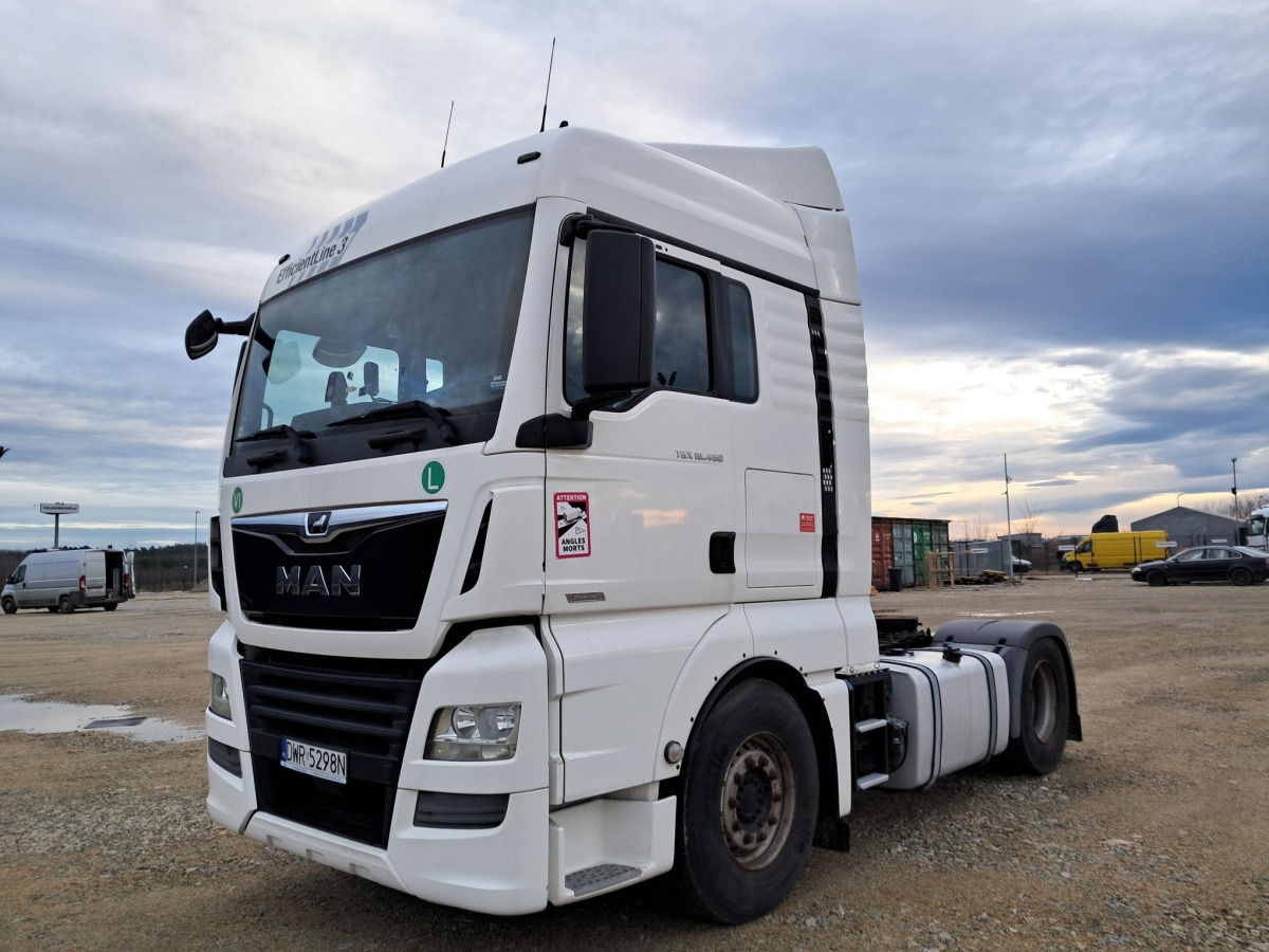MAN TGX CIĄGNIK SIODŁOWY - Tegljač: slika 3 MAN TGX CIĄGNIK SIODŁOWY - Tegljač: slika 3