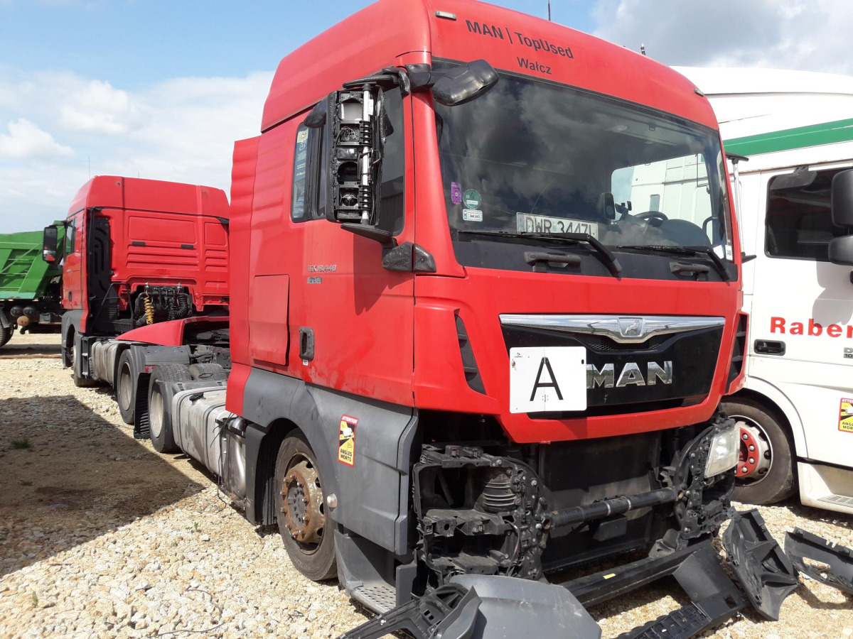 MAN TGX CIĄGNIK SIODŁOWY - Tegljač: slika 1 MAN TGX CIĄGNIK SIODŁOWY - Tegljač: slika 1