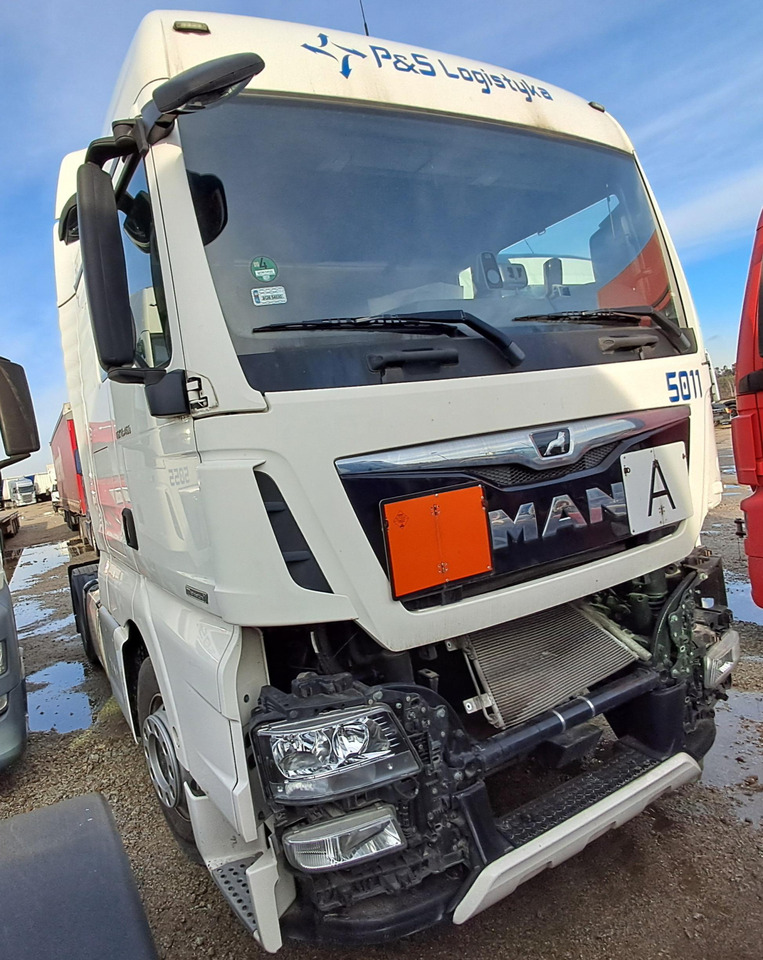 MAN TGX CIĄGNIK SIODŁOWY - Tegljač: slika 1 MAN TGX CIĄGNIK SIODŁOWY - Tegljač: slika 1