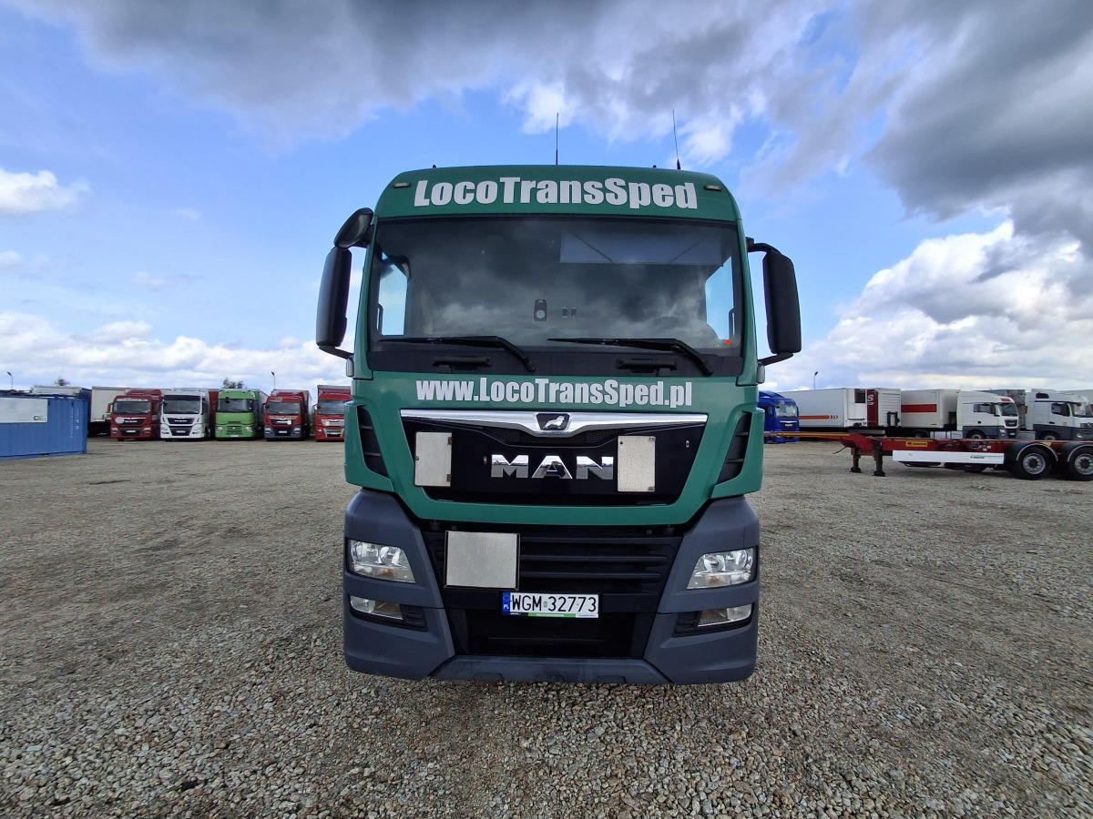 MAN TGX CIĄGNIK SIODŁOWY - Tegljač: slika 2 MAN TGX CIĄGNIK SIODŁOWY - Tegljač: slika 2