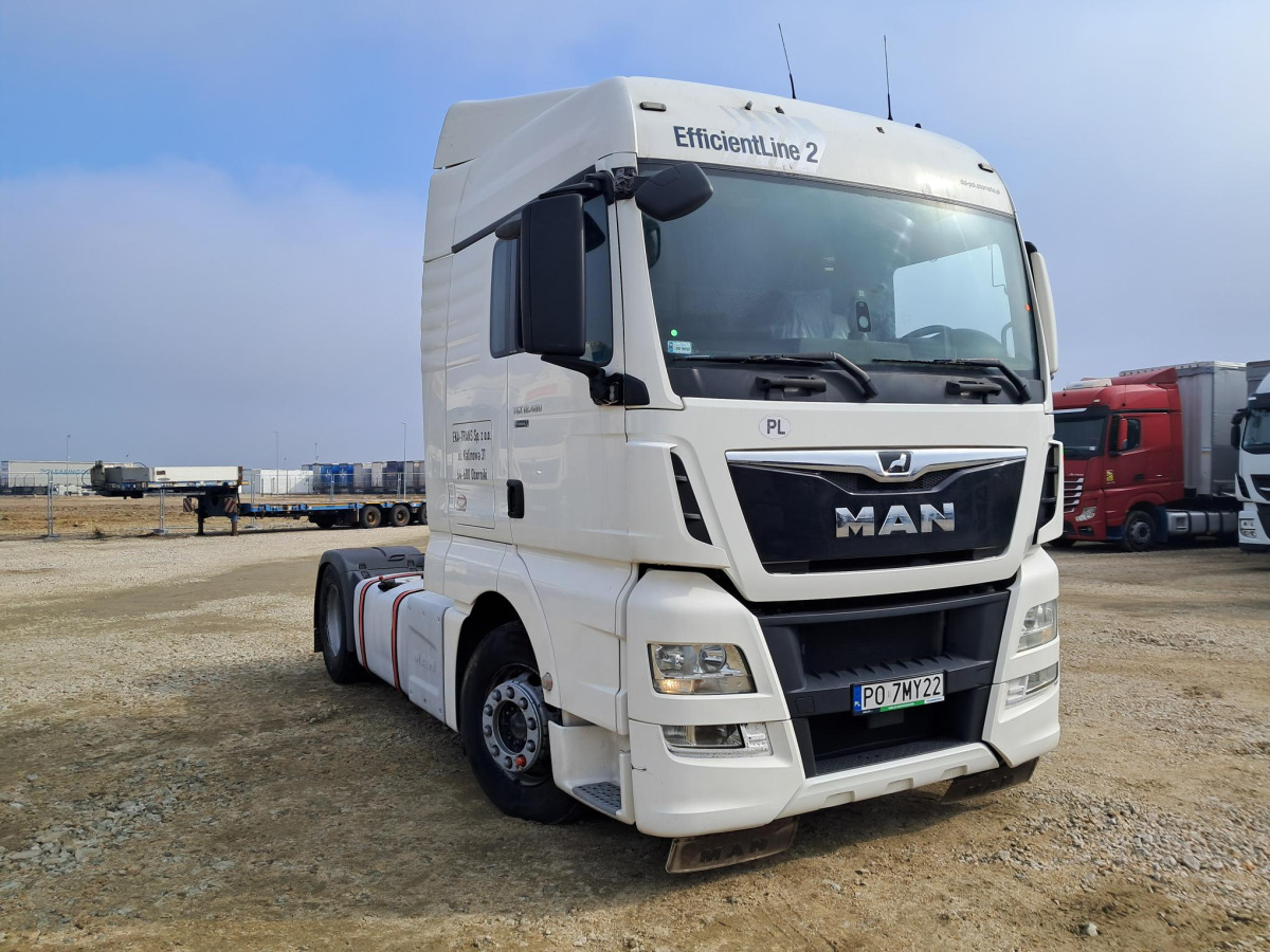 MAN TGX CIĄGNIK SIODŁOWY - Tegljač: slika 1 MAN TGX CIĄGNIK SIODŁOWY - Tegljač: slika 1