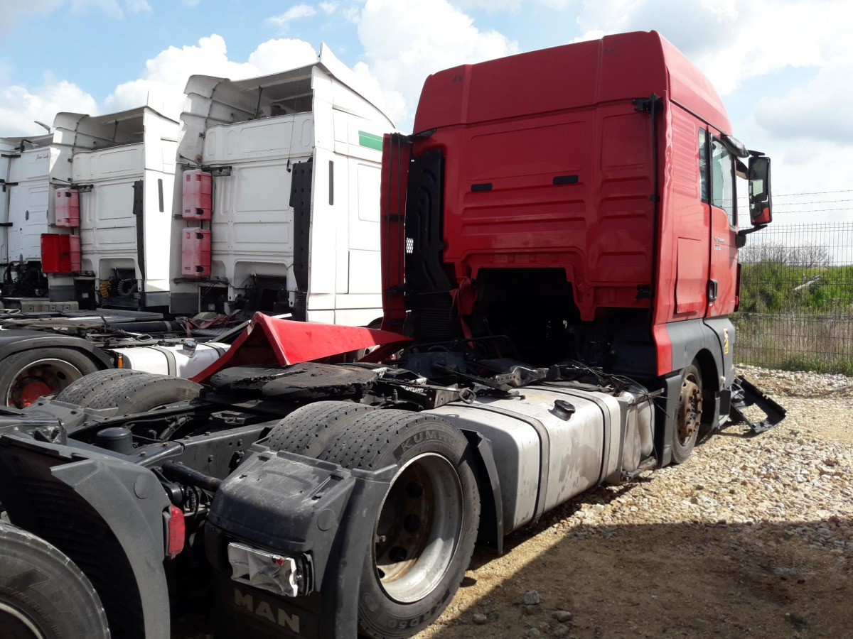 MAN TGX CIĄGNIK SIODŁOWY - Tegljač: slika 5 MAN TGX CIĄGNIK SIODŁOWY - Tegljač: slika 5