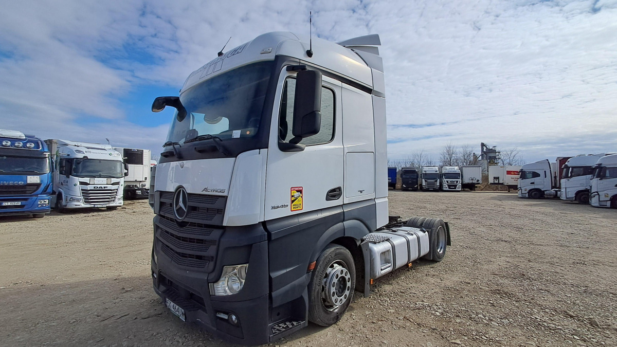 MERCEDES BENZ ACTROS 1845 CIĄGNIK SIODŁOWY - Tegljač: slika 3 MERCEDES BENZ ACTROS 1845 CIĄGNIK SIODŁOWY - Tegljač: slika 3