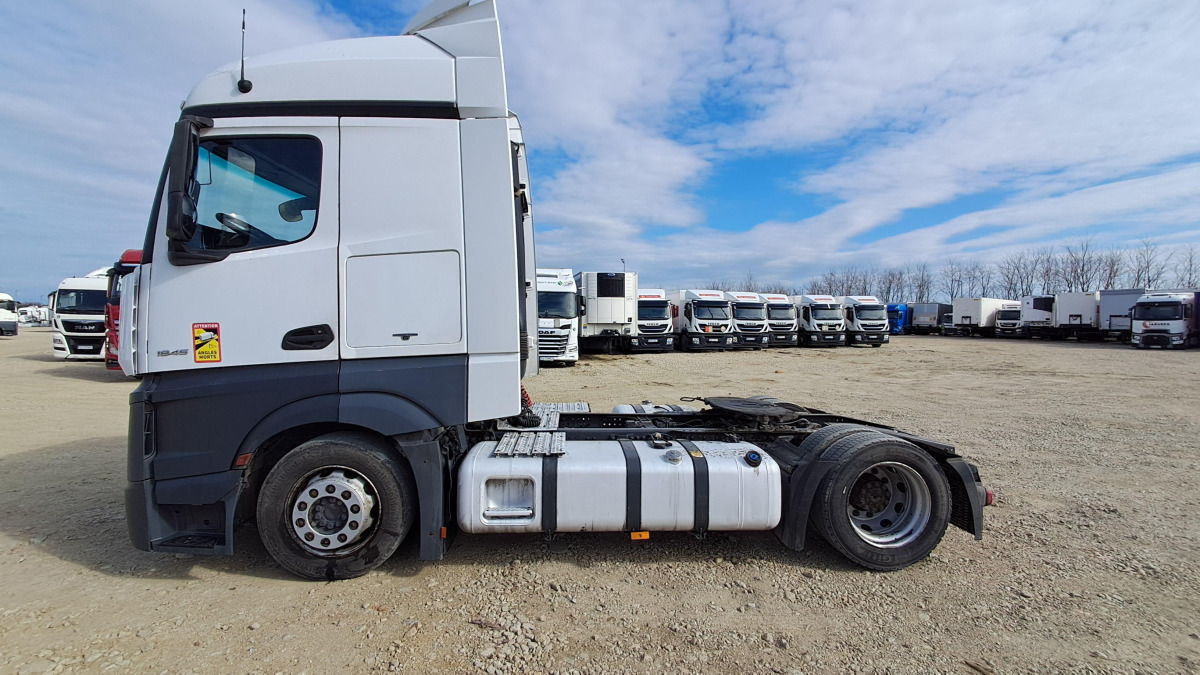 MERCEDES BENZ ACTROS 1845 CIĄGNIK SIODŁOWY - Tegljač: slika 4 MERCEDES BENZ ACTROS 1845 CIĄGNIK SIODŁOWY - Tegljač: slika 4