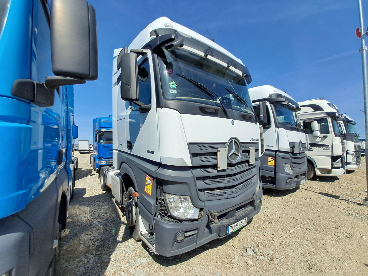 MERCEDES BENZ ACTROS CIĄGNIK SIODŁOWY - Tegljač: slika 1 MERCEDES BENZ ACTROS CIĄGNIK SIODŁOWY - Tegljač: slika 1