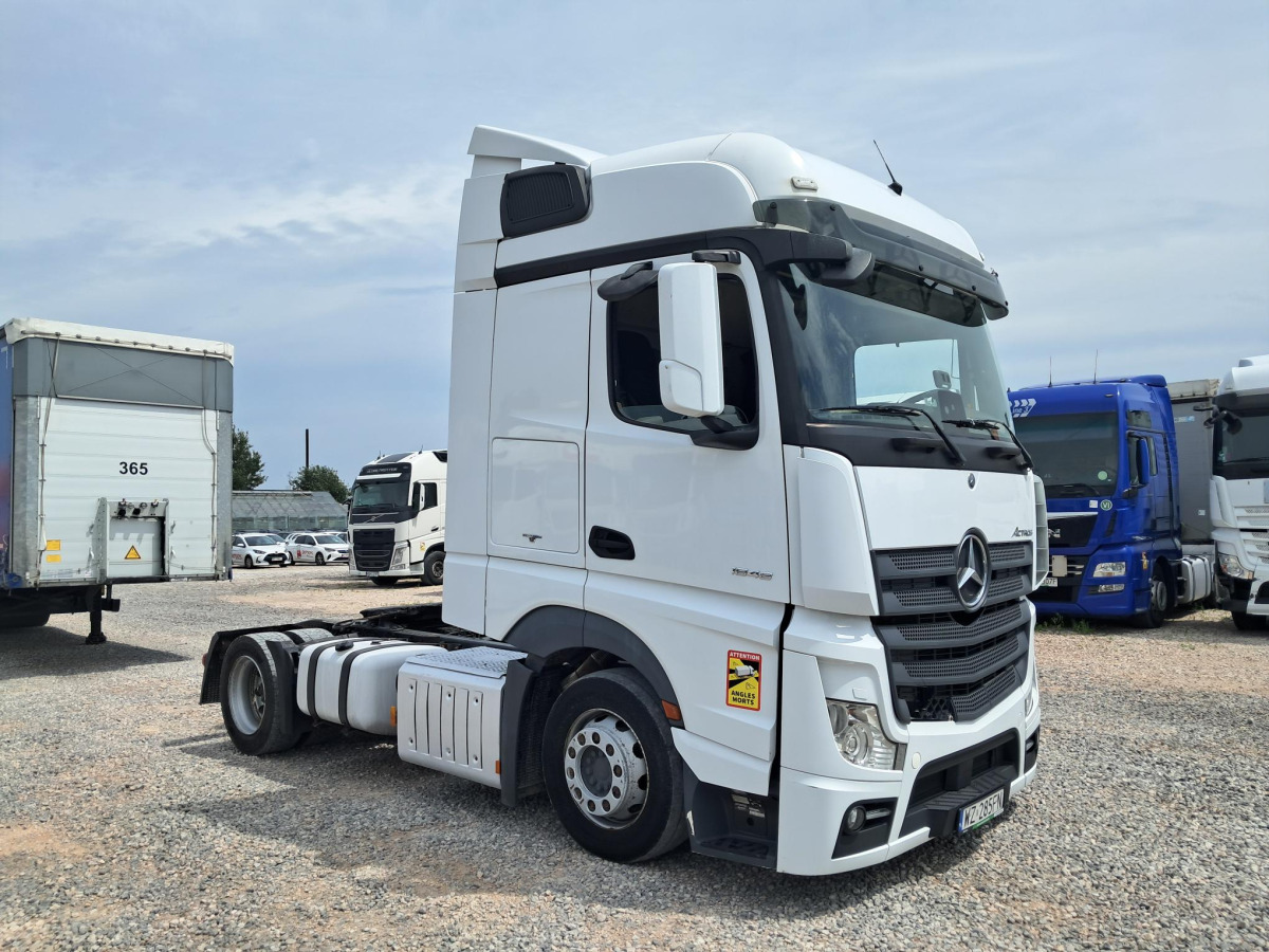 MERCEDES BENZ ACTROS CIĄGNIK SIODŁOWY - Tegljač: slika 1 MERCEDES BENZ ACTROS CIĄGNIK SIODŁOWY - Tegljač: slika 1