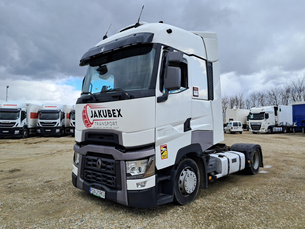 RENAULT T CIĄGNIK SIODŁOWY - Tegljač: slika 2 RENAULT T CIĄGNIK SIODŁOWY - Tegljač: slika 2