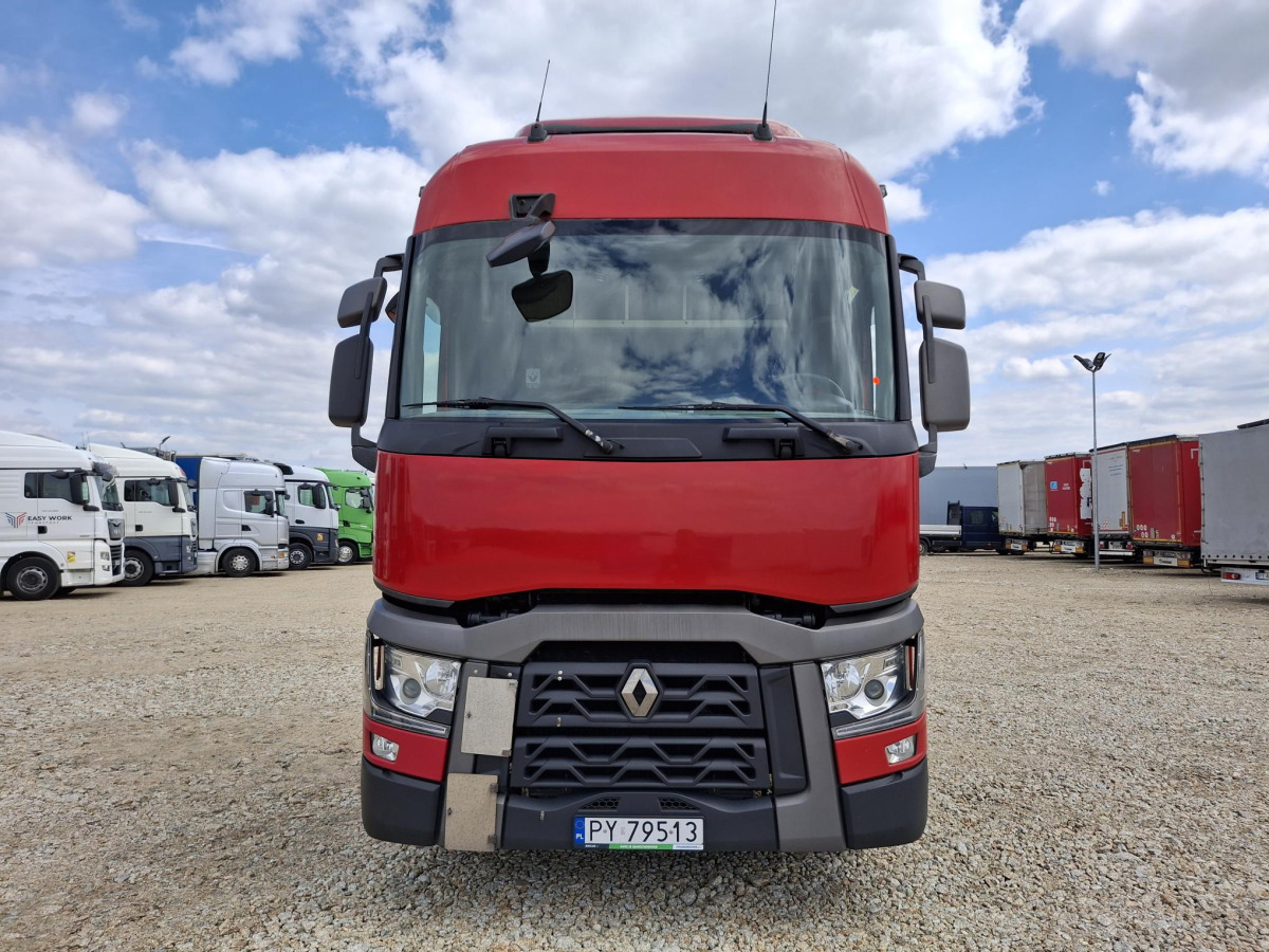 RENAULT T CIĄGNIK SIODŁOWY - Tegljač: slika 2 RENAULT T CIĄGNIK SIODŁOWY - Tegljač: slika 2