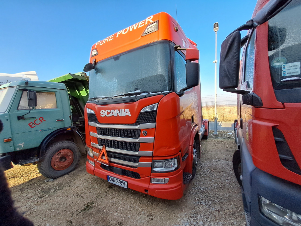 SCANIA R410 CIĄGNIK SIODŁOWY - Tegljač: slika 3 SCANIA R410 CIĄGNIK SIODŁOWY - Tegljač: slika 3