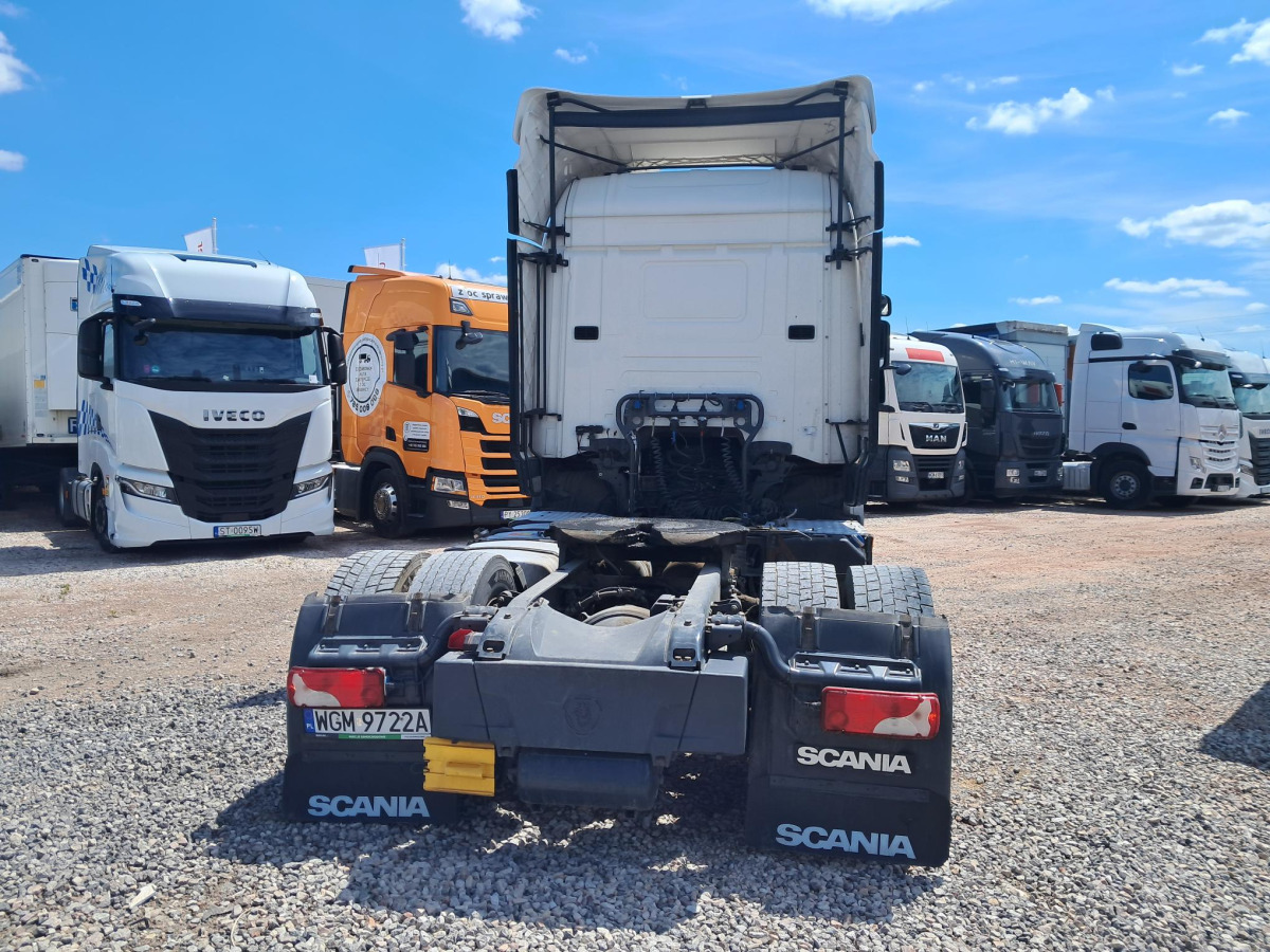 SCANIA R450 CIĄGNIK SIODŁOWY - Tegljač: slika 4 SCANIA R450 CIĄGNIK SIODŁOWY - Tegljač: slika 4