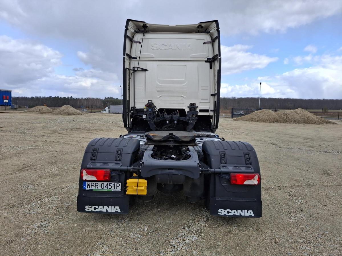 SCANIA R450 CIĄGNIK SIODŁOWY - Tegljač: slika 4 SCANIA R450 CIĄGNIK SIODŁOWY - Tegljač: slika 4