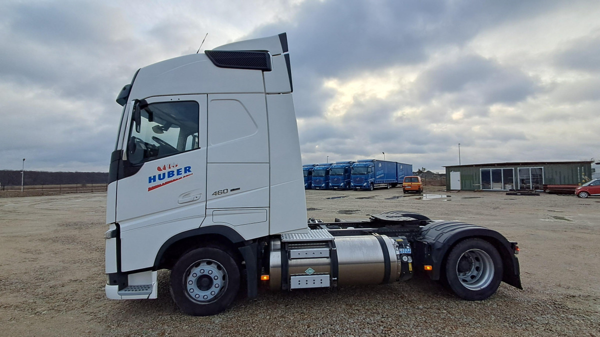 VOLVO FH 460 CIĄGNIK SIODŁOWY - Tegljač: slika 4 VOLVO FH 460 CIĄGNIK SIODŁOWY - Tegljač: slika 4
