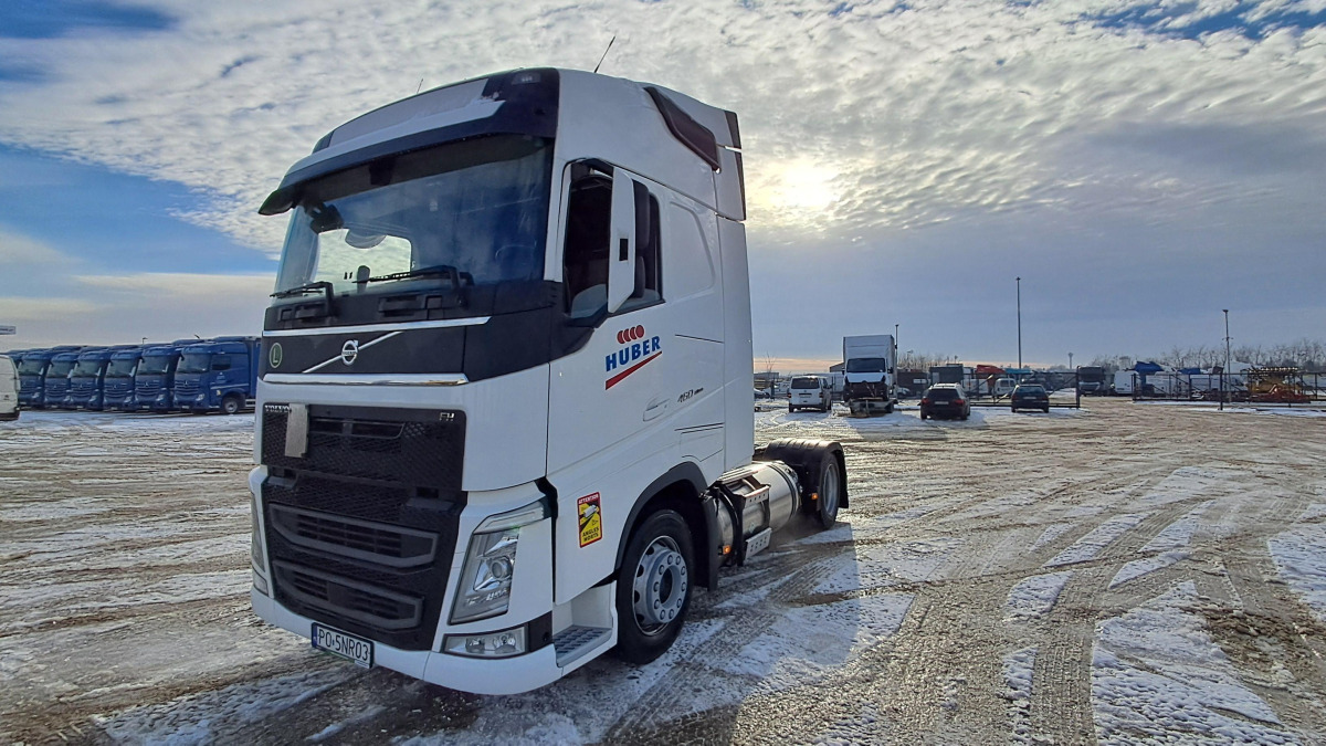 VOLVO FH 460 CIĄGNIK SIODŁOWY - Tegljač: slika 3 VOLVO FH 460 CIĄGNIK SIODŁOWY - Tegljač: slika 3