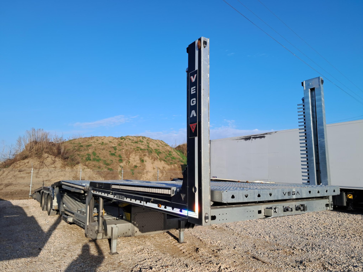 VEGA TRAILER 2 AXLE SEMI TRAILER DO PRZEWOZU POJAZDÓW - Prikolica za automobil: slika 1 VEGA TRAILER 2 AXLE SEMI TRAILER DO PRZEWOZU POJAZDÓW - Prikolica za automobil: slika 1