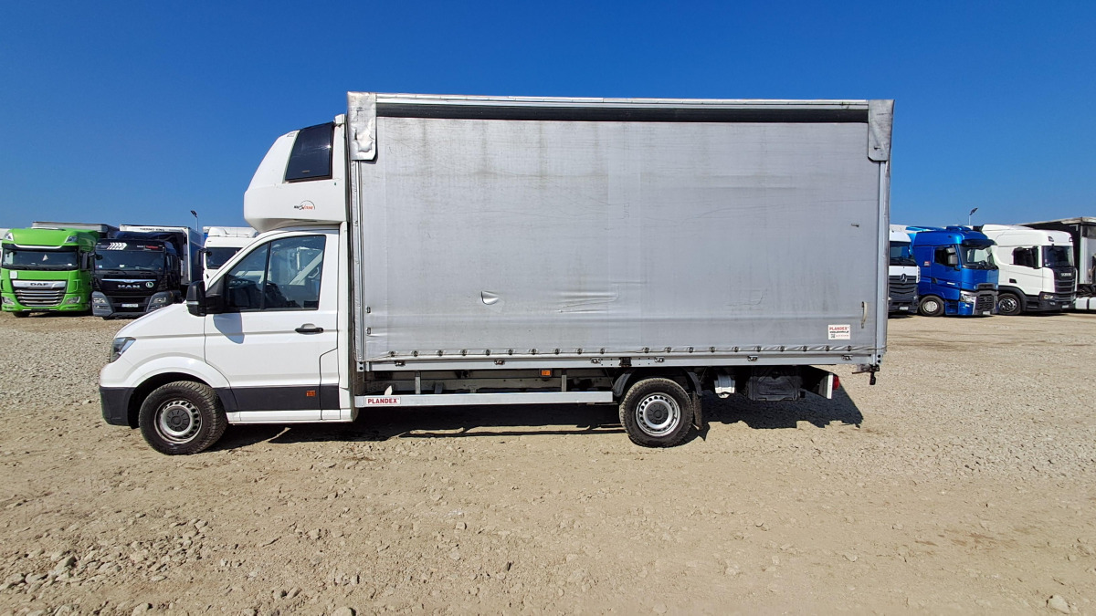 VOLKSWAGEN CRAFTER PLANDEKA - Dostavno vozilo sa ceradom: slika 4 VOLKSWAGEN CRAFTER PLANDEKA - Dostavno vozilo sa ceradom: slika 4