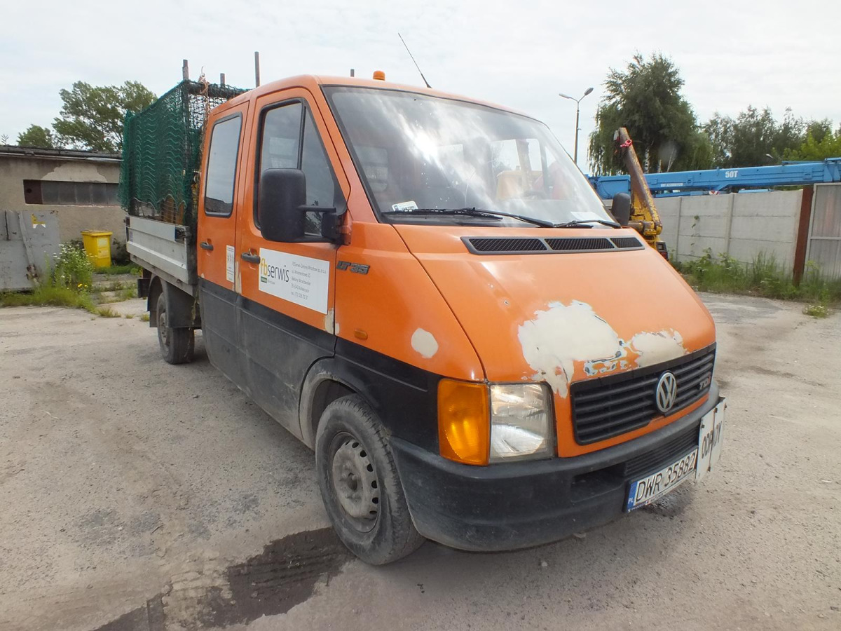 VOLKSWAGEN LT SKRZYNIA - Dostavno vozilo sa otvorenom sandukom, Dostavno vozilo sa duplom kabinom: slika 1 VOLKSWAGEN LT SKRZYNIA - Dostavno vozilo sa otvorenom sandukom, Dostavno vozilo sa duplom kabinom: slika 1