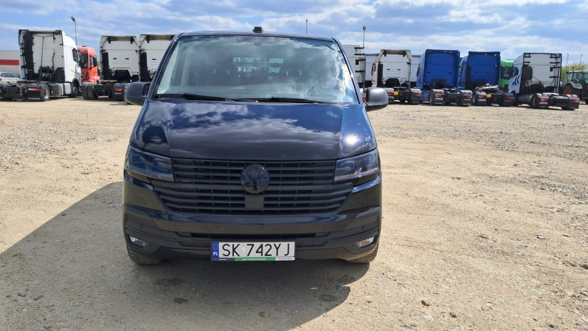 VOLKSWAGEN MULTIVAN VAN - Automobil: slika 2 VOLKSWAGEN MULTIVAN VAN - Automobil: slika 2